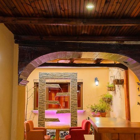 Hotel Residencia Del Puente Кетцалтенанго Екстериор снимка